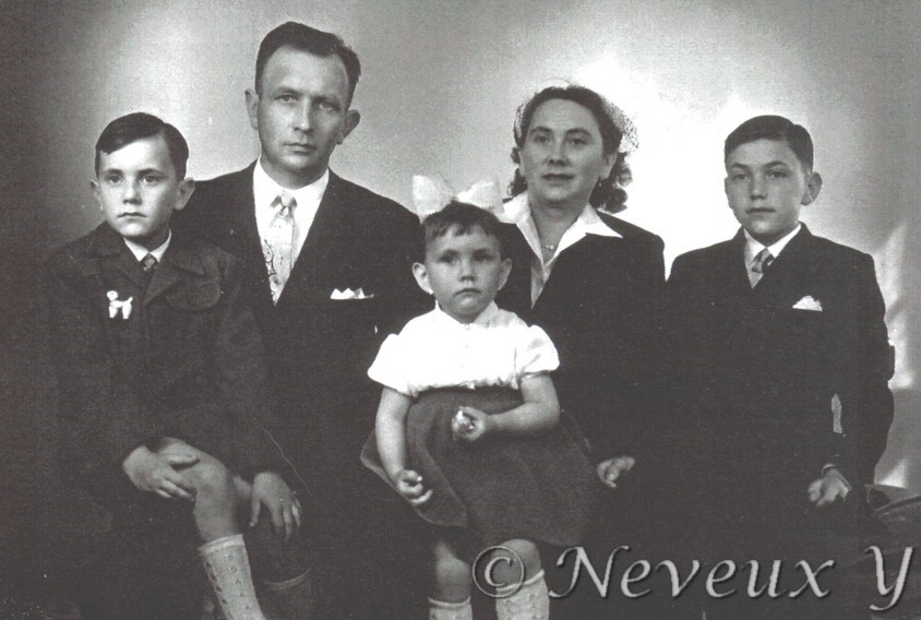 Famille DEBRUGE NOUVION