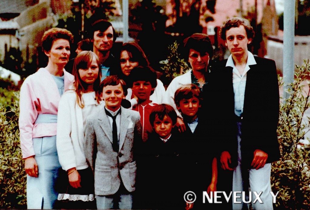 Les NEVEUX SIELET