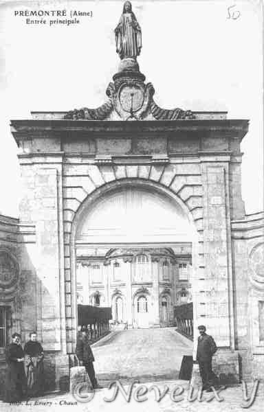 Prémontré, entrée hopital