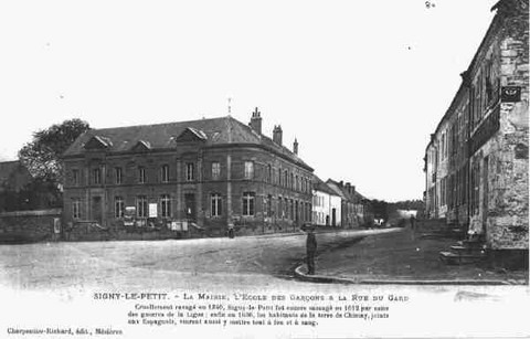 Signy le Petit, la Mairie